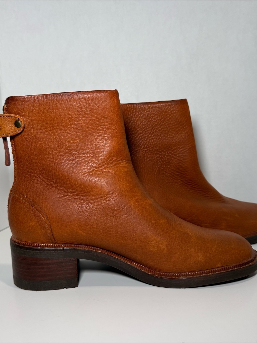 Roots Hillhurst Brown Leather Ankle Boots Women’s Size 7 Block Heel